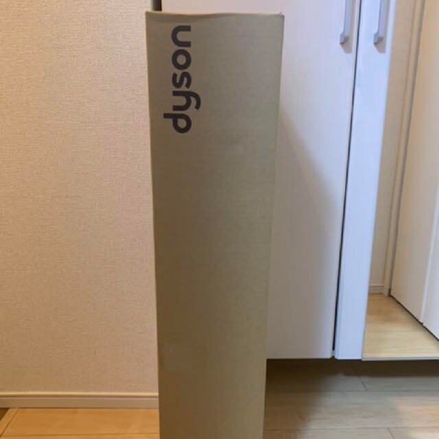 Dyson(ダイソン)の【新品未開封】Dyson Cyclone V10 Fluffy SV12FFBK スマホ/家電/カメラの生活家電(掃除機)の商品写真