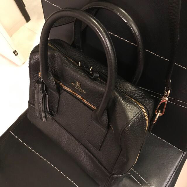 kate spade new york(ケイトスペードニューヨーク)の美品！ケイトスペード　ハンドバッグ　黒 レディースのバッグ(ハンドバッグ)の商品写真