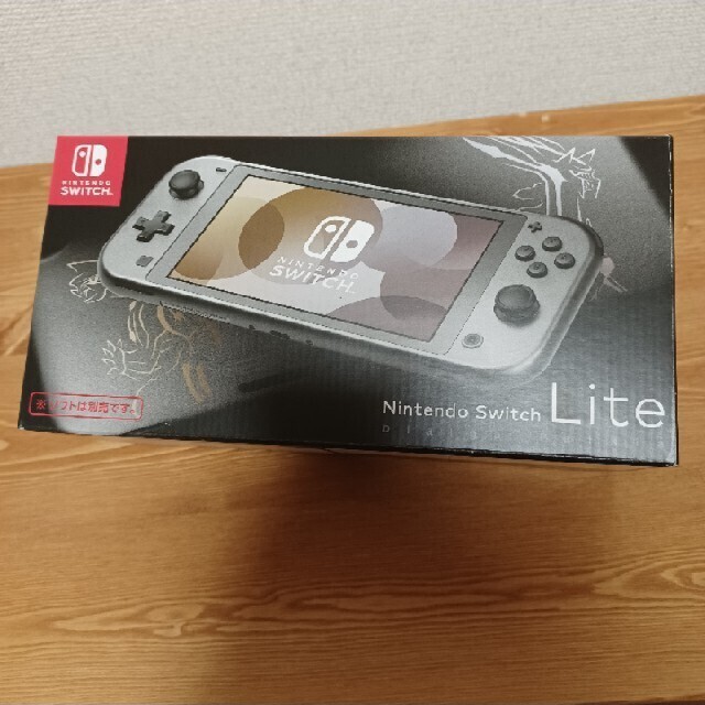 ﾆﾝﾃﾝﾄﾞｰｽｲｯﾁ ﾗｲﾄ ディアルガ パルキア 新品