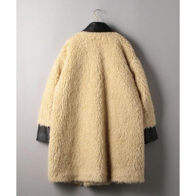 MM6(エムエムシックス)のMM6 Maison Margiela フェイクファーコート 新品未使用 レディースのジャケット/アウター(毛皮/ファーコート)の商品写真