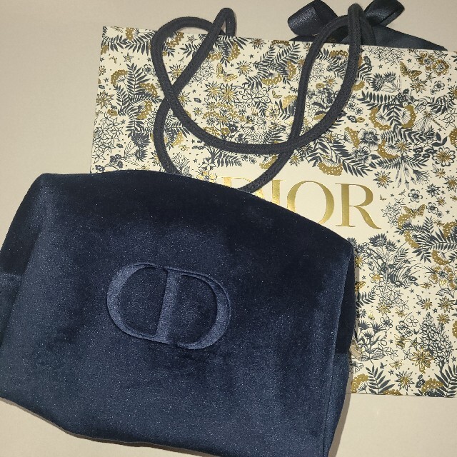Dior(ディオール)のDior　クリスマスコフレ　ポーチ レディースのファッション小物(ポーチ)の商品写真