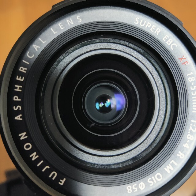 富士フイルム(フジフイルム)のFujifilm XF18-55mm F2.8-4 ズームレンズ スマホ/家電/カメラのカメラ(レンズ(ズーム))の商品写真