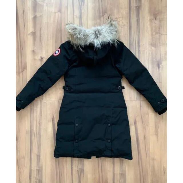 CANADA GOOSE(カナダグース)の美品　カナダグース　ケンジントンパーカー　正規品　カナダサイズXS  レディースのジャケット/アウター(ダウンコート)の商品写真