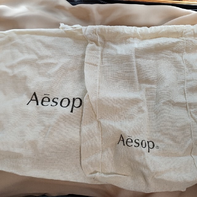 Aesop(イソップ)のAēsop バッグ　巾着 コスメ/美容のボディケア(ハンドクリーム)の商品写真