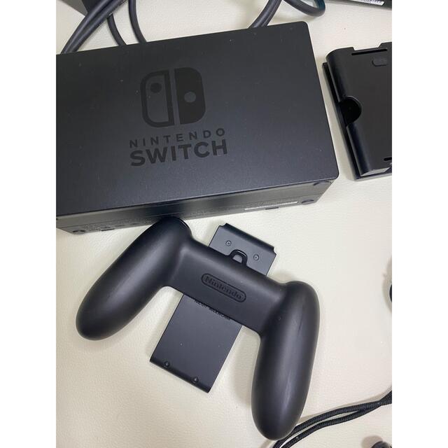 Nintendo Switch(ニンテンドースイッチ)のswitch 本体 エンタメ/ホビーのゲームソフト/ゲーム機本体(家庭用ゲーム機本体)の商品写真