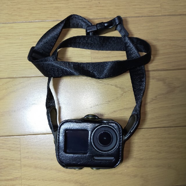 Osmo action 付属品込 1式 【即日発送】 スマホ/家電/カメラのカメラ(コンパクトデジタルカメラ)の商品写真