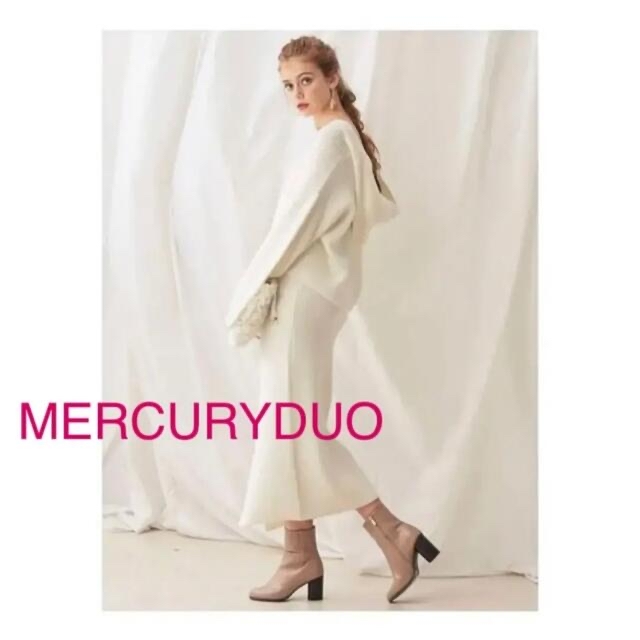 MERCURYDUO(マーキュリーデュオ)のMERCURYDUO フード付ニットセットアップ レディースのレディース その他(セット/コーデ)の商品写真