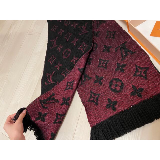 LOUIS VUITTON(ルイヴィトン)のルイヴィトン　マフラー　限定カラー　LOUISVUITTON レディースのファッション小物(マフラー/ショール)の商品写真