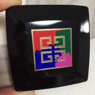 ジバンシィ(GIVENCHY)の値下げしました♡(つけ爪/ネイルチップ)