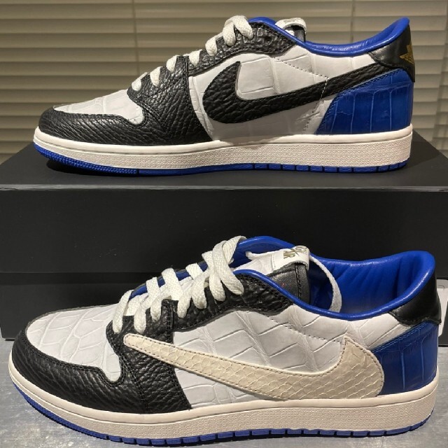 NIKE(ナイキ)のTHE SHOE SURGEON Travis Jordan 1 Low メンズの靴/シューズ(スニーカー)の商品写真