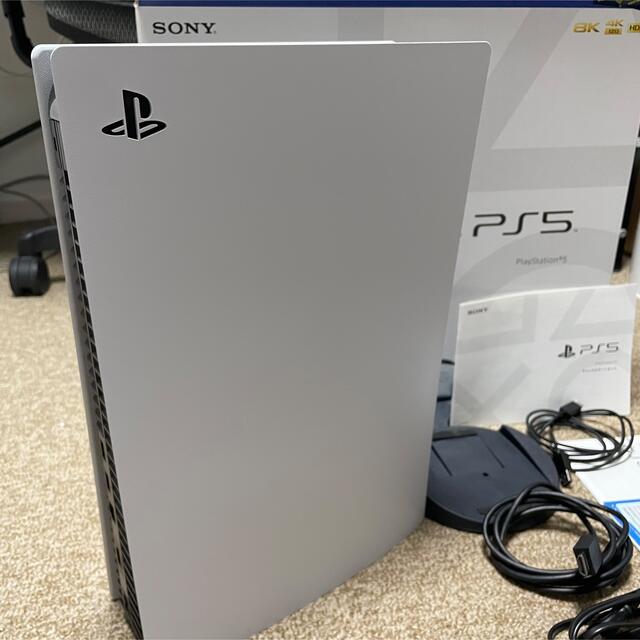 SONY(ソニー)のsony Ps5 本体 エンタメ/ホビーのゲームソフト/ゲーム機本体(家庭用ゲーム機本体)の商品写真