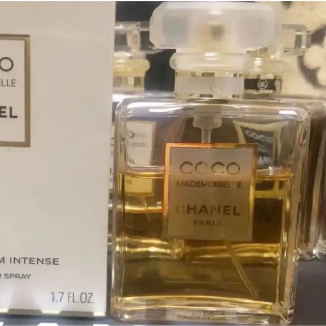 CHANEL(シャネル)のシャネル ココ マドモアゼル オードゥ パルファム 50ml コスメ/美容の香水(香水(女性用))の商品写真