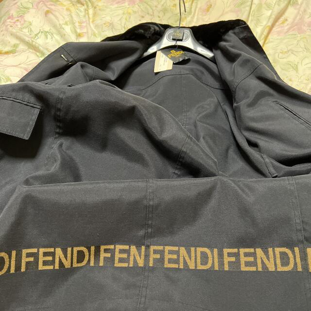 FENDI - 専用フェンディ リバーシブル ナイロンファーコート FFロゴ 42