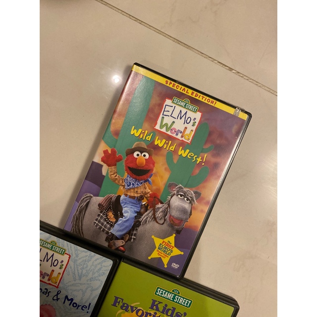 SESAME STREET(セサミストリート)のセサミストリート英語教材DVD 3枚組 エンタメ/ホビーのDVD/ブルーレイ(キッズ/ファミリー)の商品写真