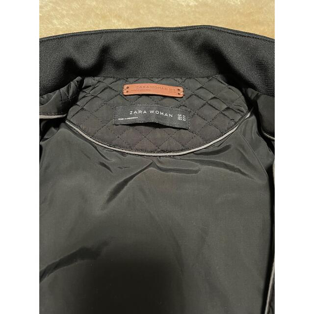 ZARA(ザラ)のZARA ダウン　ブラック　Ｌサイズ レディースのジャケット/アウター(ダウンジャケット)の商品写真