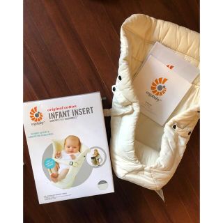 エルゴベビー(Ergobaby)のエルゴ　インファートインサート　美品(抱っこひも/おんぶひも)