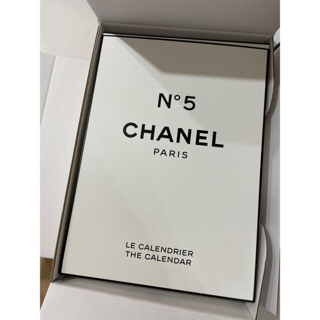 シャネル　クリスマス　カレンダー CHANEL