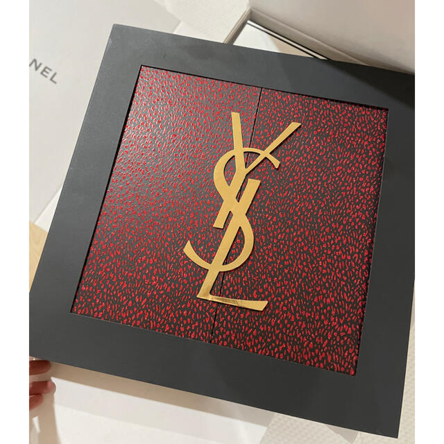 Yves Saint Laurent Beaute(イヴサンローランボーテ)のサンローラン　クリスマスカレンダー コスメ/美容のコスメ/美容 その他(その他)の商品写真