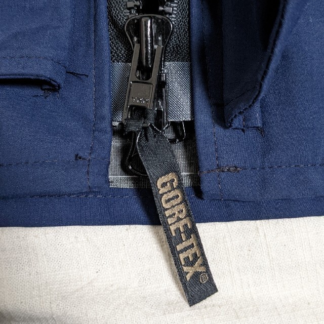 【USED】米軍実物 US COAST GUARD ゴアテックスパーカ メンズのジャケット/アウター(ミリタリージャケット)の商品写真