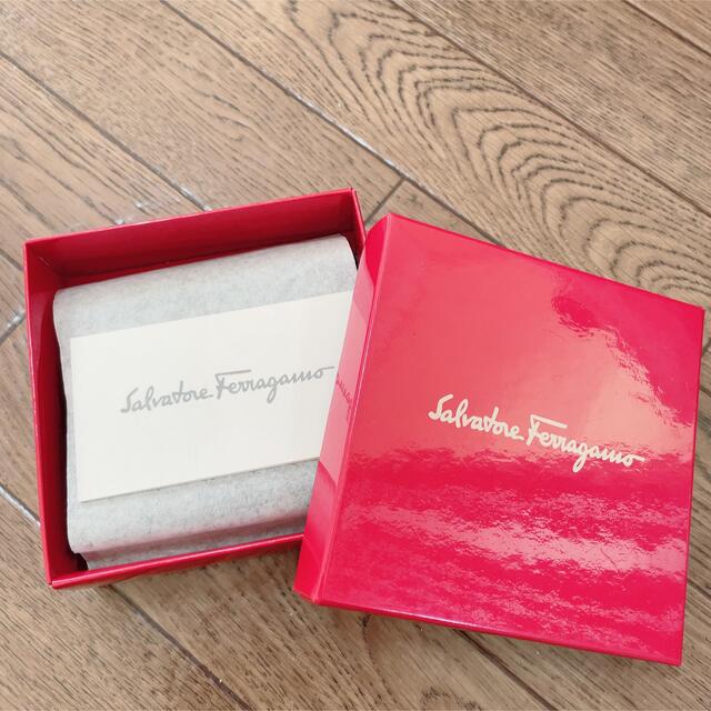 フェラガモ Ferragamo 折り財布 ヴァラ - 財布