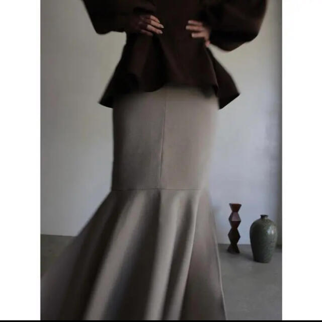 TODAYFUL(トゥデイフル)のclastellar  マーメイドスカート　ベージュ レディースのスカート(ロングスカート)の商品写真