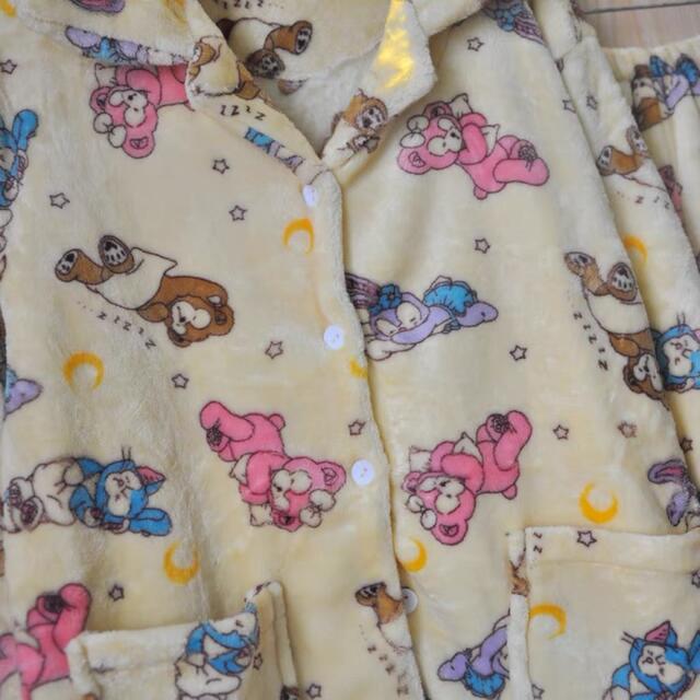ダッフィーフレンズ　ふわふわパジャマ　XLサイズ レディースのルームウェア/パジャマ(ルームウェア)の商品写真