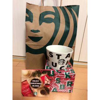 スターバックスコーヒー(Starbucks Coffee)のスターバックス　ホリデークリスマスカップ　白(食器)