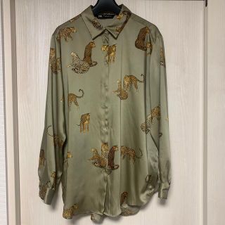 ザラ(ZARA)の【新品】　ZARA  アニマル柄 シャツ ブラウス 虎柄　とら柄(シャツ/ブラウス(長袖/七分))