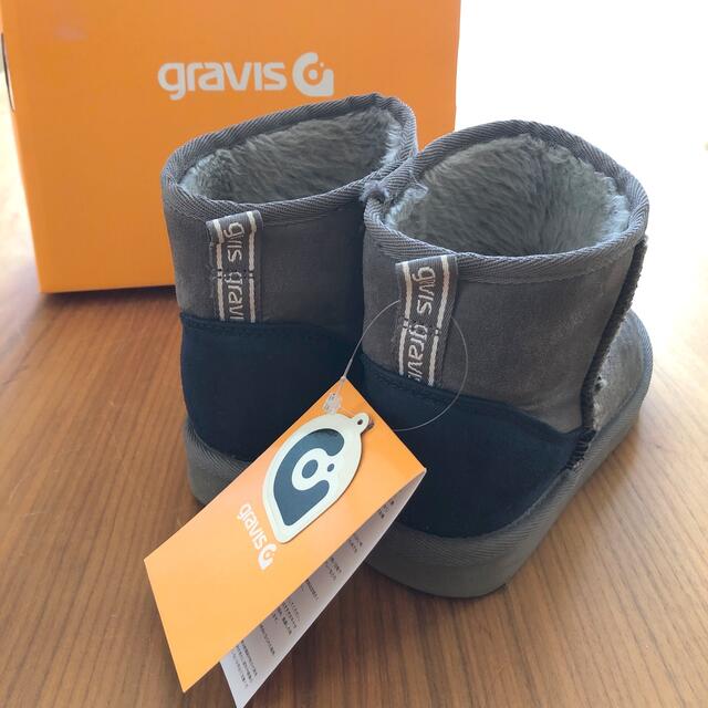 gravis(グラビス)のgravis ムートンブーツ 22cm キッズ/ベビー/マタニティのキッズ靴/シューズ(15cm~)(ブーツ)の商品写真