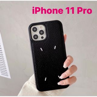 iPhone 11  Pro 用　刺繍 ケース　ブラック　レザー 風(iPhoneケース)