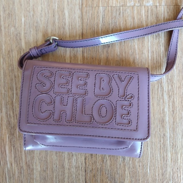 SEE BY CHLOE(シーバイクロエ)のSEE BY CHLOE ショルダーバッグ　財布 レディースのファッション小物(財布)の商品写真