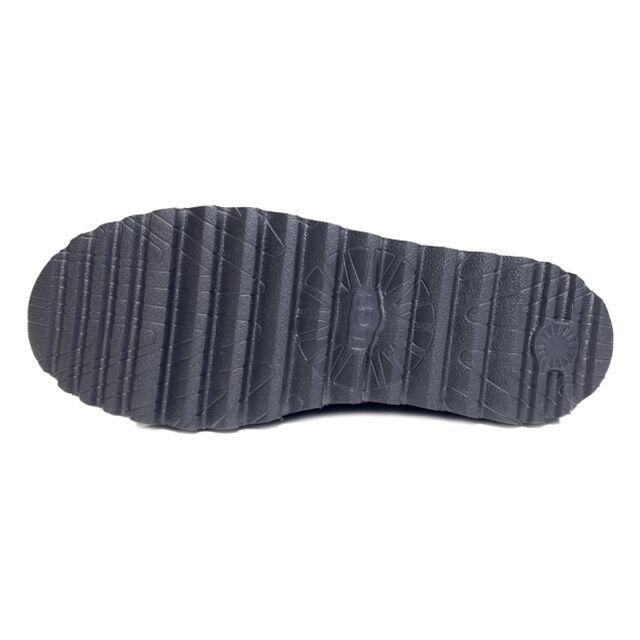 UGG(アグ)のUGG Super Moc Slipper Shoe 1121570 BLK 8 レディースの靴/シューズ(スリッポン/モカシン)の商品写真