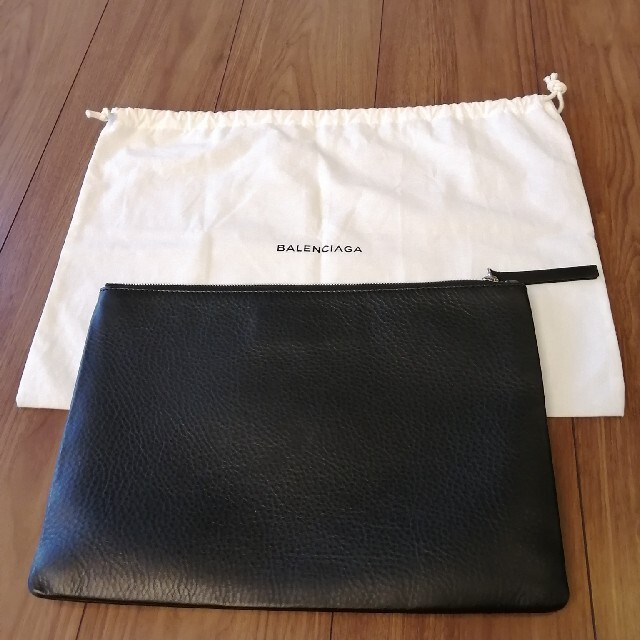 バレンシアガ　クラッチバック　BALENCIAGA