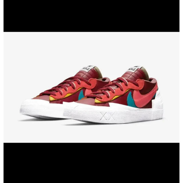 Nike x sacai x KAWS Blazer Low Team Red レディースの靴/シューズ(スニーカー)の商品写真
