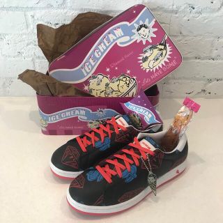 アベイシングエイプ(A BATHING APE)の【激レア！】 初代 BBC ×Reebok ICECREAM LOW(スニーカー)