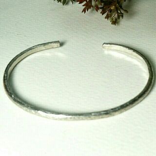 ○錫バングル○ゴツゴツの甲丸○3㎜幅○ハンドメイド(ブレスレット/バングル)