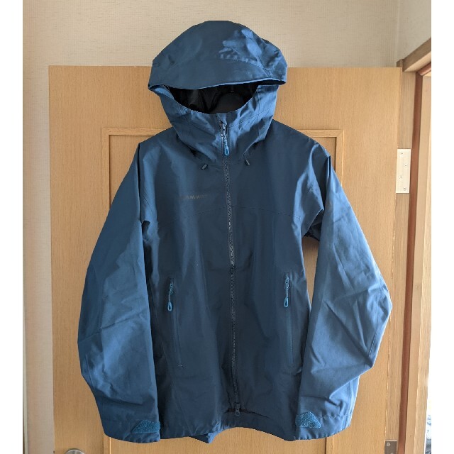 Mammut(マムート)のsissy様専用。MAMMUT Ayako Pro HS Hooded  レディースのジャケット/アウター(ダウンジャケット)の商品写真