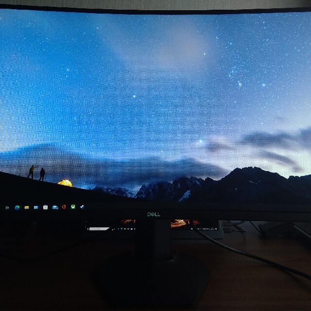 DELL 27インチ湾曲モニター　144hz