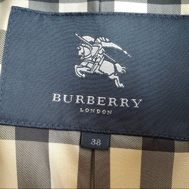 BURBERRY(バーバリー)のBURBERRY LONDON ダッフルコート レディースのジャケット/アウター(ダッフルコート)の商品写真