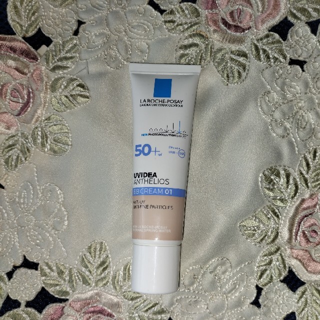 LA ROCHE-POSAY(ラロッシュポゼ)のラ ロッシュ ポゼ UV イデア XL プロテクションBB 01 コスメ/美容のベースメイク/化粧品(BBクリーム)の商品写真