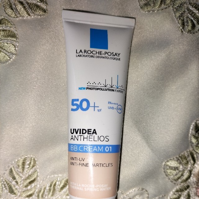 LA ROCHE-POSAY(ラロッシュポゼ)のラ ロッシュ ポゼ UV イデア XL プロテクションBB 01 コスメ/美容のベースメイク/化粧品(BBクリーム)の商品写真