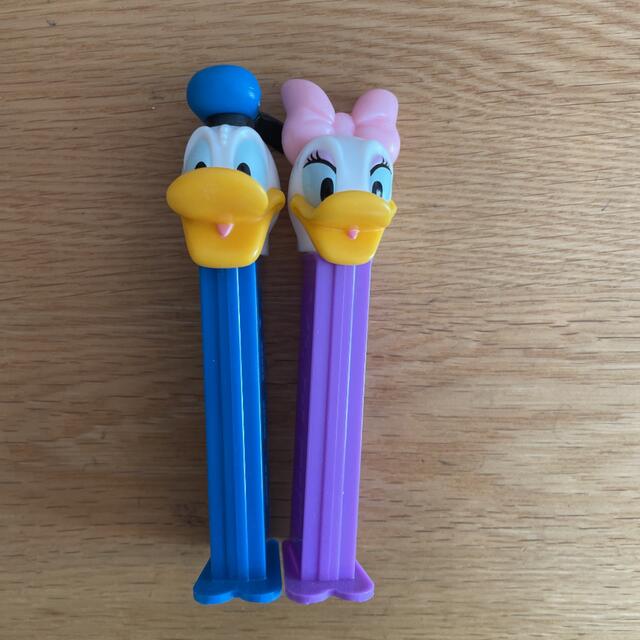 Disney(ディズニー)のPEZ(ペッツ)ドナルドとデイジーセット エンタメ/ホビーのおもちゃ/ぬいぐるみ(キャラクターグッズ)の商品写真