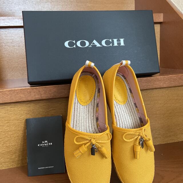 COACH フラットシューズレディース