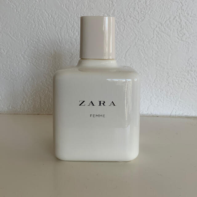 ZARA(ザラ)のZARA 香水 femme オードトワレ コスメ/美容の香水(香水(女性用))の商品写真