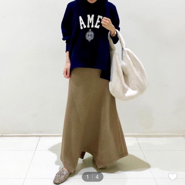 アシンメトリーニットスカート