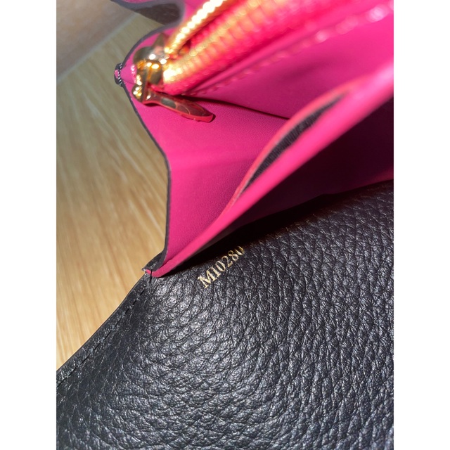 LOUIS VUITTON(ルイヴィトン)のポルトフォイユ・カプシーヌ  M61248 レディースのファッション小物(財布)の商品写真