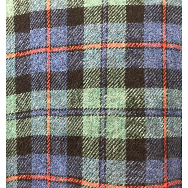 yori ウールチェックノーカラーコート レディースのジャケット/アウター(ロングコート)の商品写真