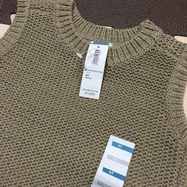 Old Navy(オールドネイビー)の新品 100 オールドネイビー 綿ニット ベスト キッズ/ベビー/マタニティのキッズ服女の子用(90cm~)(ニット)の商品写真