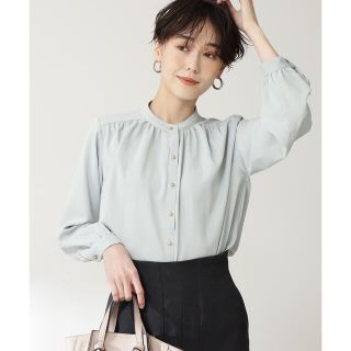 エヌナチュラルビューティーベーシック(N.Natural beauty basic)のN. ゴールドボタンスタンドカラーブラウス(シャツ/ブラウス(長袖/七分))