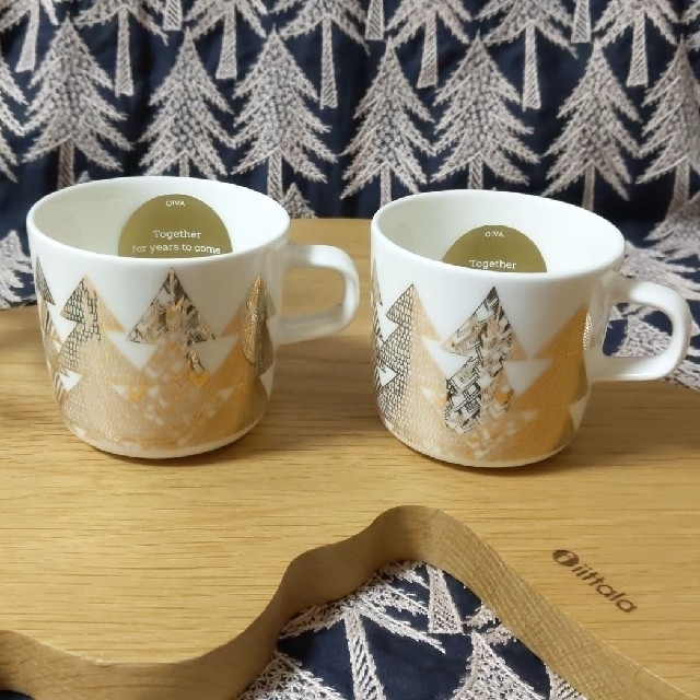 マリメッコ コーヒーカップ&プレート 4点セット マリメッコ コーヒーカップ&プレート 4点セット